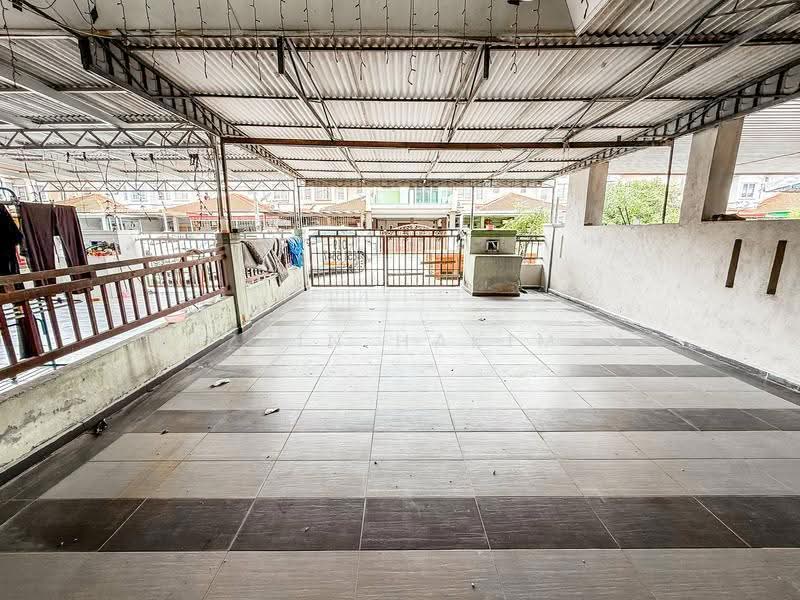 Rumah Teres untuk Dijual di Bandar Puteri Klang (Klang) - Nazrin Hakimin - Balcony - PropertyGuru.com.my