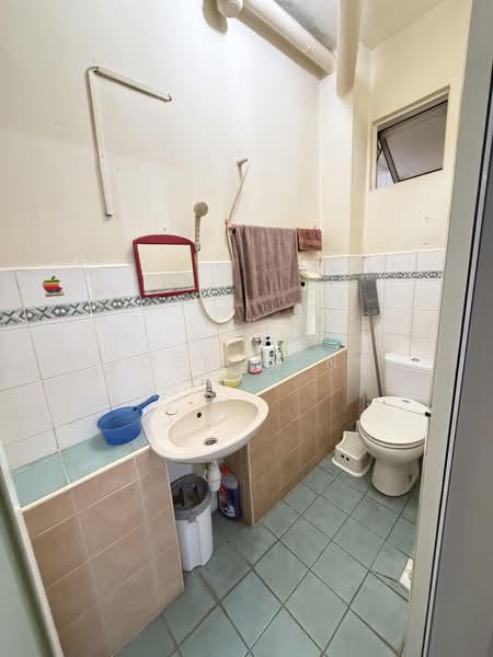 Rumah Teres 2 Tingkat untuk Dijual di Shah Alam (Selangor) - Rose Wong - Bathroom - PropertyGuru.com.my