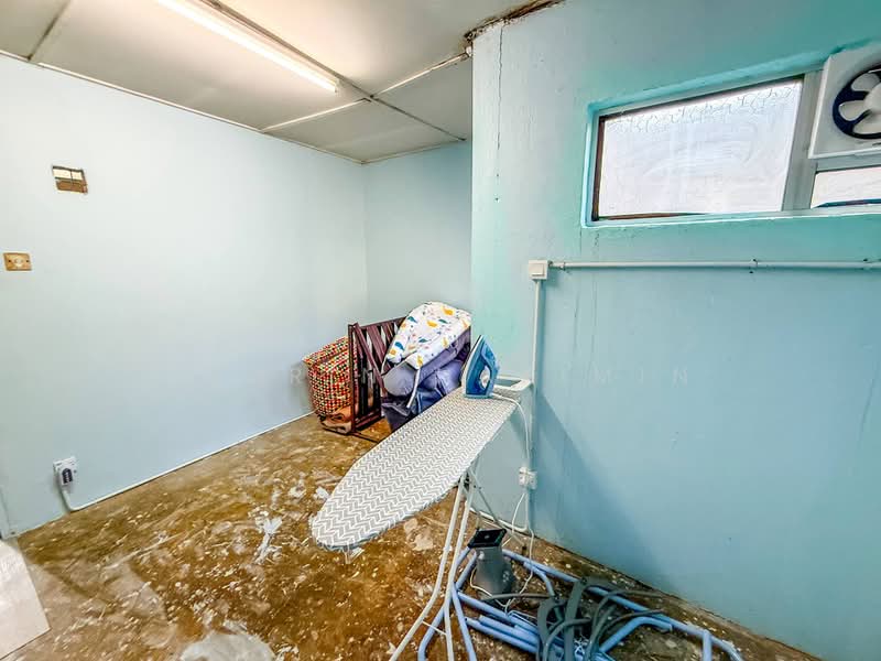 Rumah Teres 2-Tingkat untuk Dijual di Seksyen 18 (Shah Alam) - Nazrin Hakimin - PropertyGuru.com.my