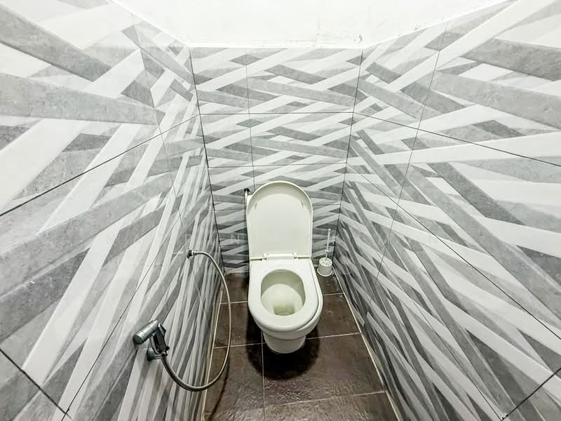 Rumah Teres 2-Tingkat untuk Dijual di Seksyen 18 (Shah Alam) - Nazrin Hakimin - PropertyGuru.com.my