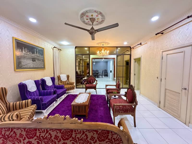 Semi-Detached House for Sale in Glenmarie Cove (Klang) - Zarema Kulbuzheva - Living Room - PropertyGuru.com.my