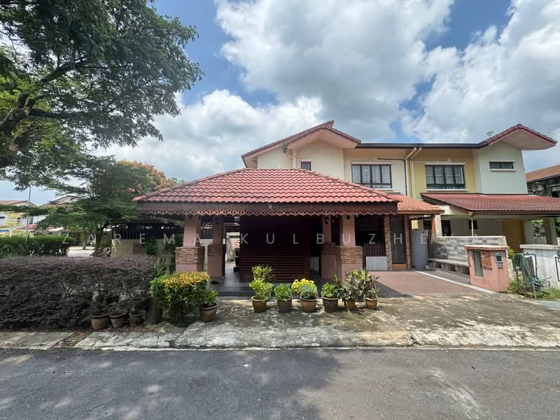Semi-Detached House for Sale in Glenmarie Cove (Klang) - Zarema Kulbuzheva - Exterior - PropertyGuru.com.my