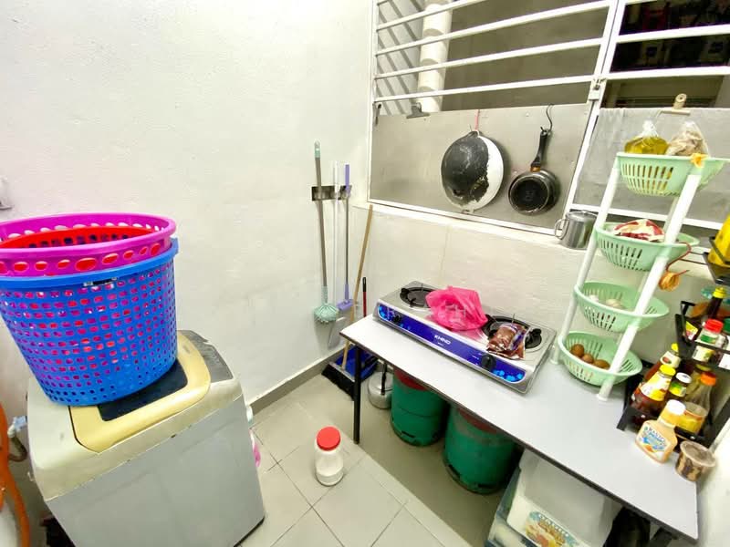 Service Residence for Sale at RESIDENSI PR1MA@KAJANG - Azli Ibrahim - Kitchen - PropertyGuru.com.my