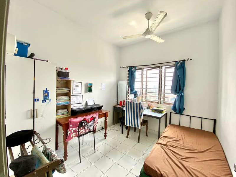 Service Residence for Sale at RESIDENSI PR1MA@KAJANG - Azli Ibrahim - Bedroom - PropertyGuru.com.my