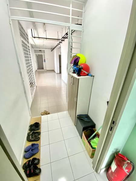 Service Residence for Sale at RESIDENSI PR1MA@KAJANG - Azli Ibrahim - Corridor - PropertyGuru.com.my