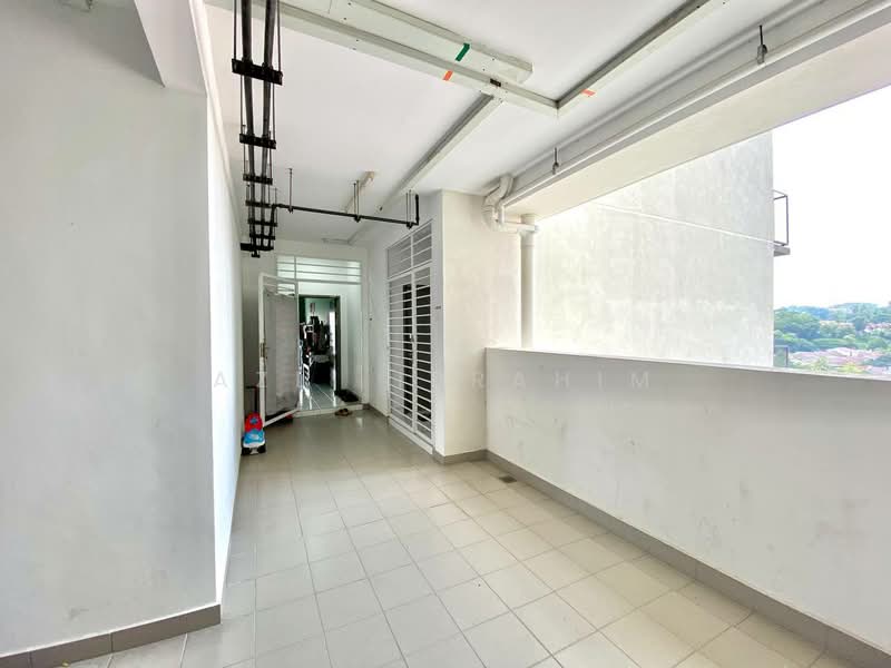 Service Residence for Sale at RESIDENSI PR1MA@KAJANG - Azli Ibrahim - Balcony - PropertyGuru.com.my