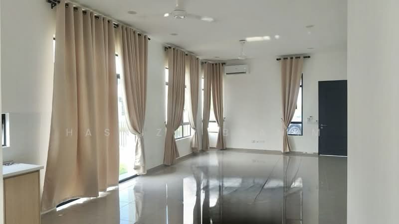 Rumah Teres 1 Tingkat untuk Disewa di Kuala Selangor (Selangor) - Hasniza Ibrahim - Living Room - PropertyGuru.com.my