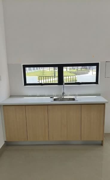 Rumah Teres 1 Tingkat untuk Disewa di Kuala Selangor (Selangor) - Hasniza Ibrahim - Kitchen - PropertyGuru.com.my