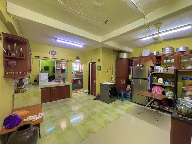 Rumah Teres untuk Dijual di Batu 9 (Cheras) - Nurul Naemah - PropertyGuru.com.my