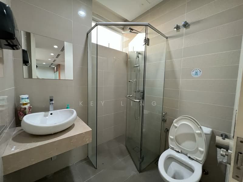 Office for Rent in KLCC (KL City Centre) - Key Ling - Bathroom - PropertyGuru.com.my