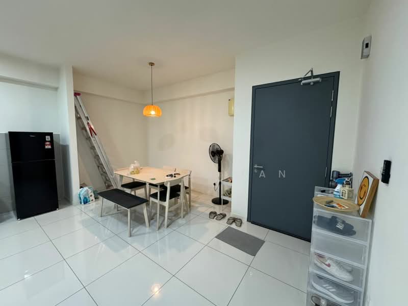 Servis Apartment untuk Disewa di Emerald 9 - Joshua Fan - Dining Room - PropertyGuru.com.my