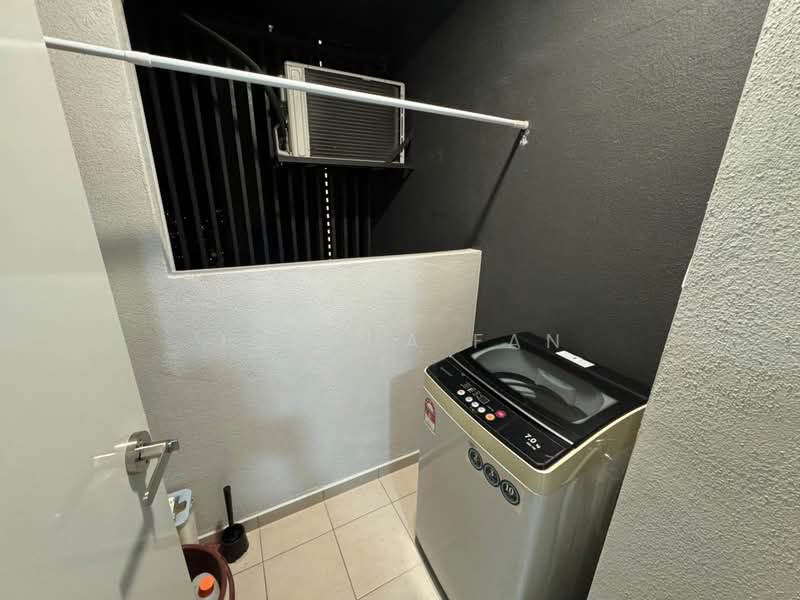 Servis Apartment untuk Disewa di Emerald 9 - Joshua Fan - Interior - PropertyGuru.com.my