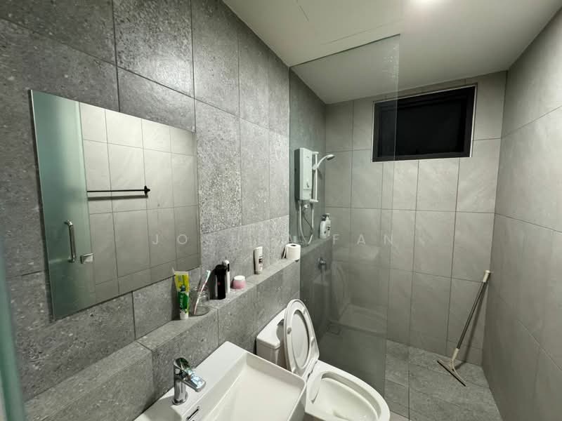 Servis Apartment untuk Disewa di Emerald 9 - Joshua Fan - Bathroom - PropertyGuru.com.my