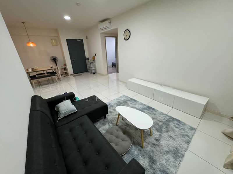 Servis Apartment untuk Disewa di Emerald 9 - Joshua Fan - Living Room - PropertyGuru.com.my