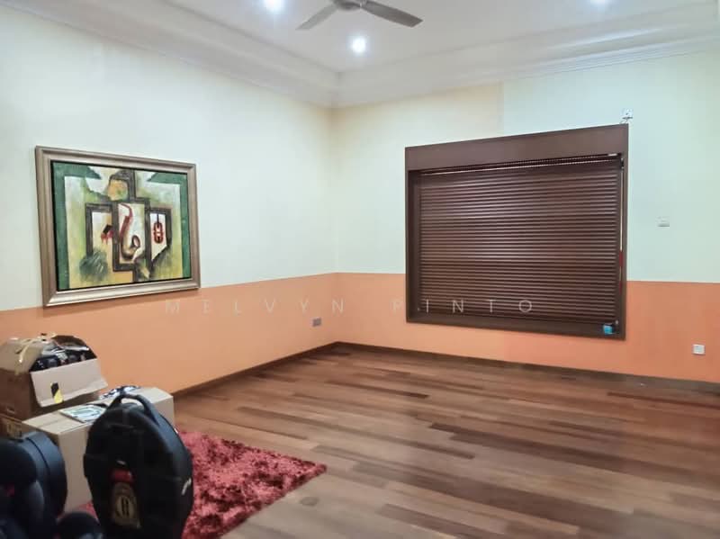 Rumah Banglo untuk Dijual di Petaling Jaya (Selangor) - Melvyn Pinto - Living Room - PropertyGuru.com.my