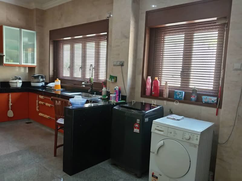 Rumah Banglo untuk Dijual di Petaling Jaya (Selangor) - Melvyn Pinto - Kitchen - PropertyGuru.com.my