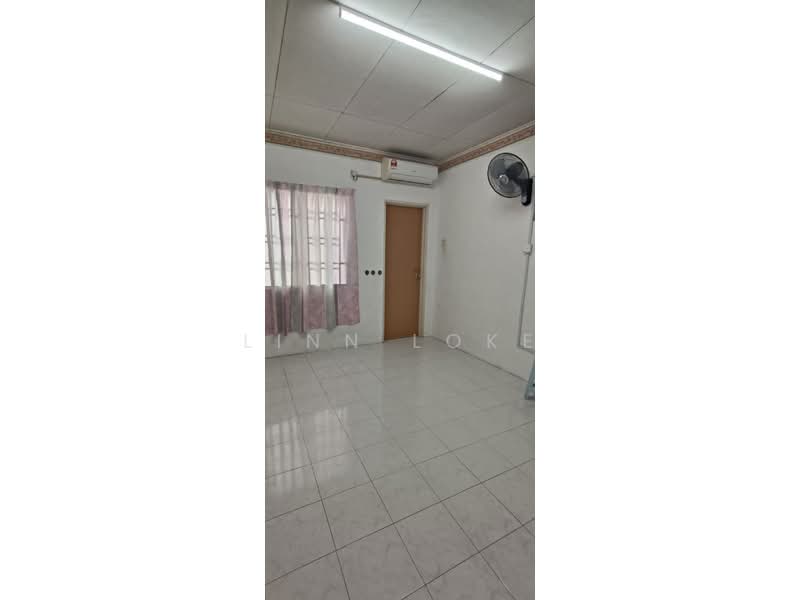 Rumah Teres 2 Tingkat untuk Dijual di Taman Sri Saujana (Kota Tinggi) - Linn Loke - Interior - PropertyGuru.com.my