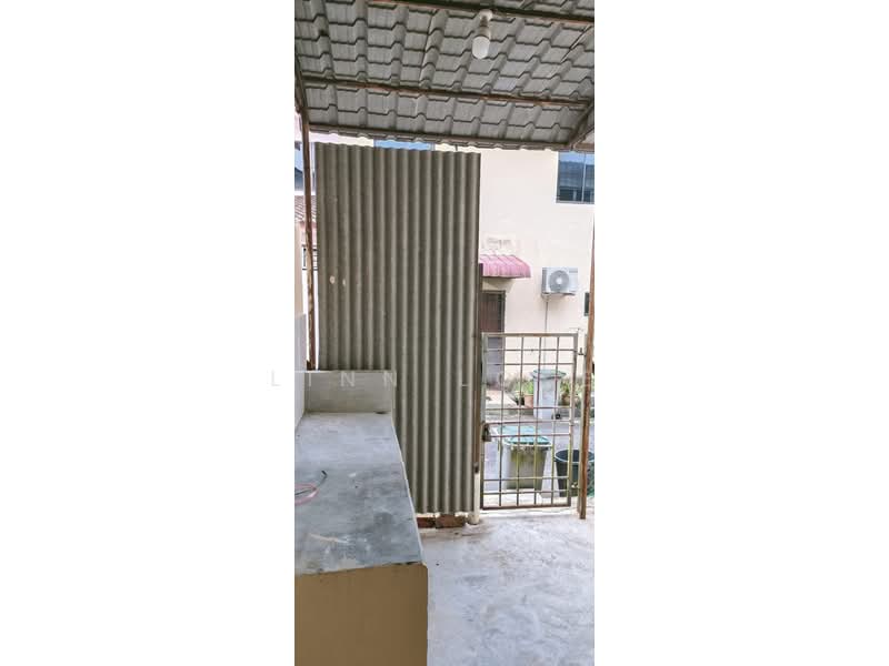 Rumah Teres 2 Tingkat untuk Dijual di Taman Sri Saujana (Kota Tinggi) - Linn Loke - Exterior - PropertyGuru.com.my