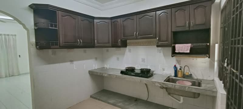 Rumah Teres 2 Tingkat untuk Dijual di Taman Sri Saujana (Kota Tinggi) - Linn Loke - Kitchen - PropertyGuru.com.my