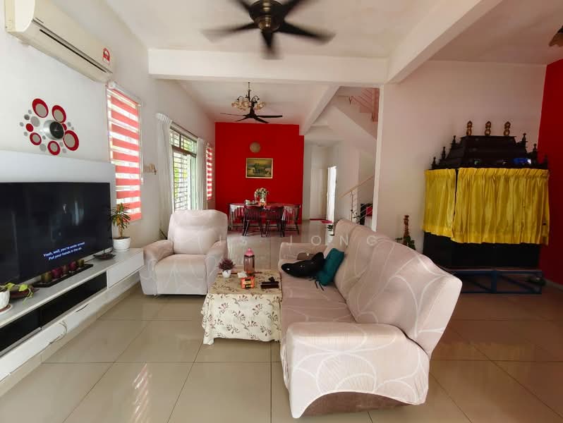 2-storey Terraced House for Sale in Kota Emerald (Rawang) - Tris Jong - Living Room - PropertyGuru.com.my