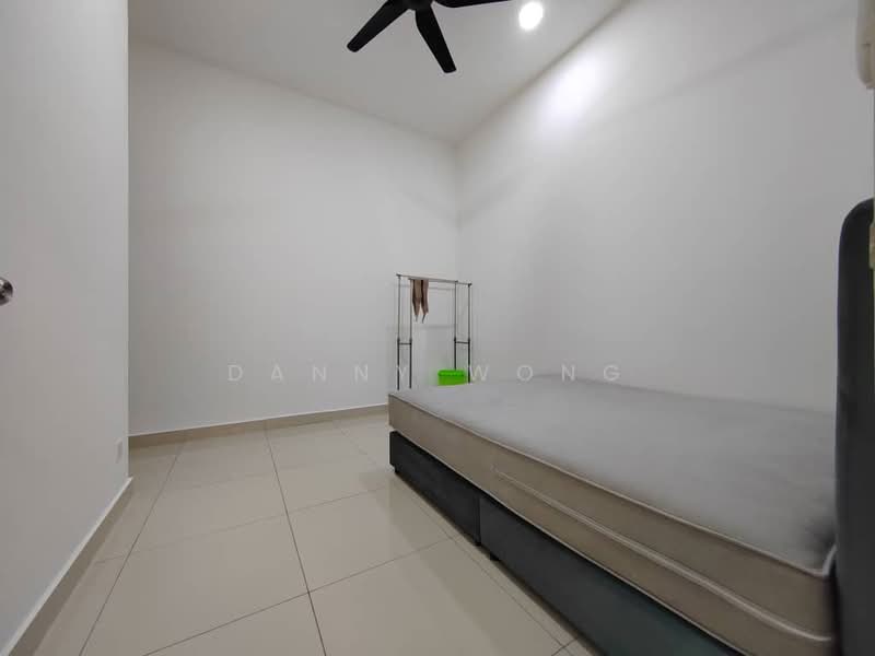Condominium for Rent at Legendview - Danny Wong - Bedroom - PropertyGuru.com.my