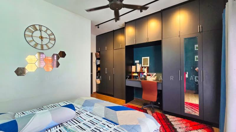 2-storey Terraced House for Sale in Bukit Rahman Putra (Sungai Buloh) - Zulhilmi Zakaria - masterBedroom - PropertyGuru.com.my