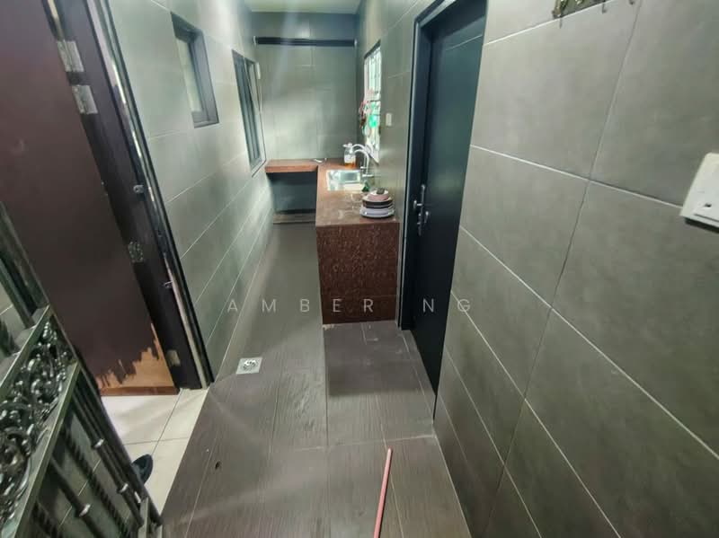 Rumah Teres 3 Tingkat untuk Dijual di Taman Ayer Panas (Setapak) - Amber Ng - Kitchen - PropertyGuru.com.my