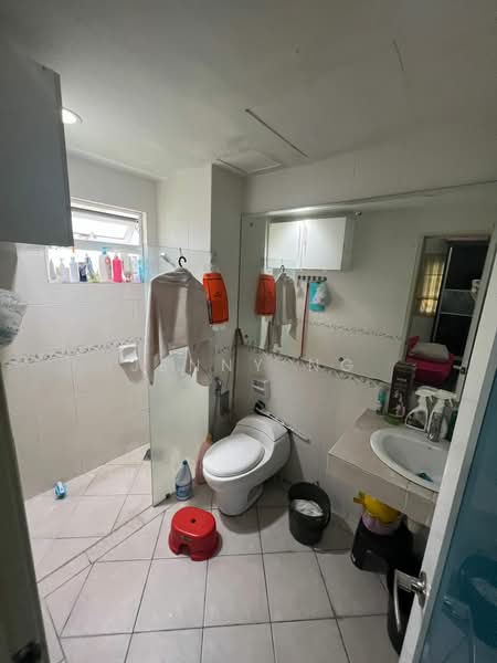 Kondominium untuk Dijual di Aseana Puteri - Jenny Ng - Bathroom - PropertyGuru.com.my