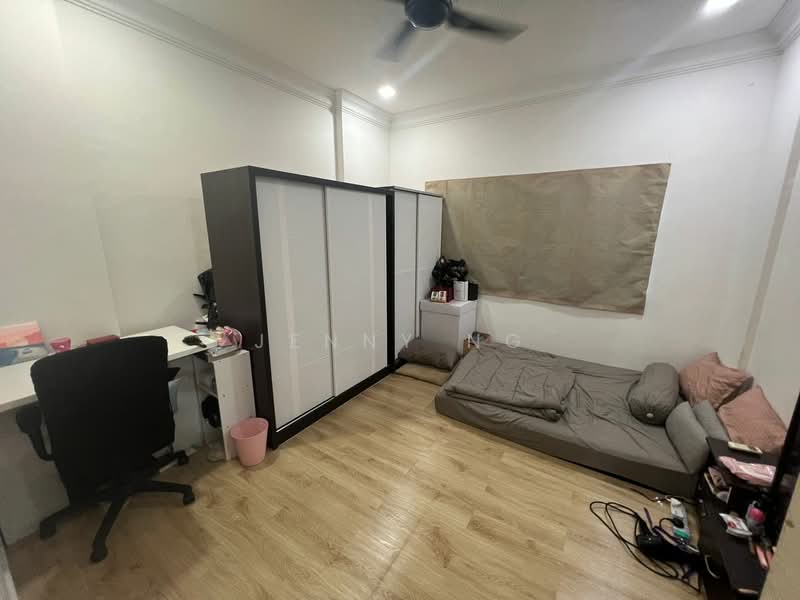 Kondominium untuk Dijual di Aseana Puteri - Jenny Ng - Bedroom - PropertyGuru.com.my