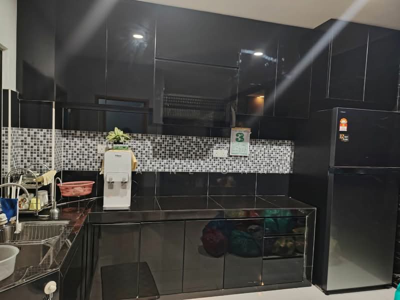 2-storey Terraced House for Rent in Taman Setia Indah (Tebrau) - Elaine Chan - Kitchen - PropertyGuru.com.my