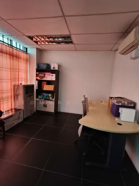 Shop / Office for Rent in Bandar Puteri Puchong (Puchong) - Edmund Chan - Interior - PropertyGuru.com.my