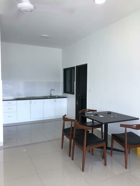 Kondominium untuk Disewa di The Henge - Crystal Lum - Kitchen - PropertyGuru.com.my