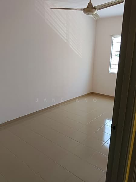 Flat for Rent at Pinang Court 2 - Jane Ang - Interior - PropertyGuru.com.my