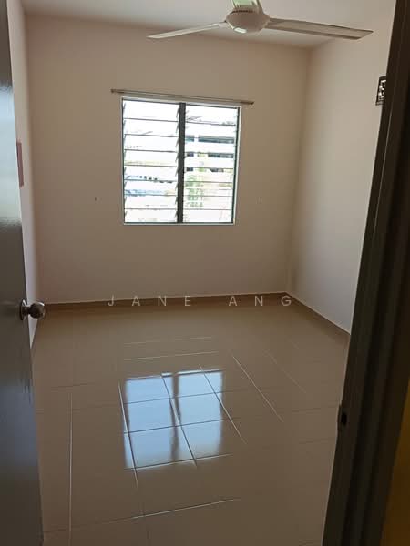 Flat for Rent at Pinang Court 2 - Jane Ang - Interior - PropertyGuru.com.my