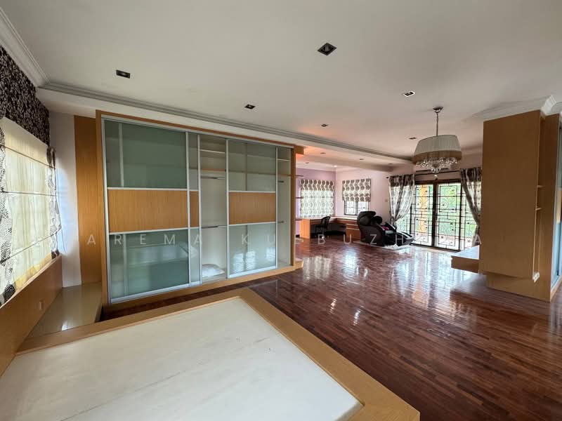Rumah Banglo untuk Dijual di Ampang Jaya (Ampang) - Zarema Kulbuzheva - Living Room - PropertyGuru.com.my
