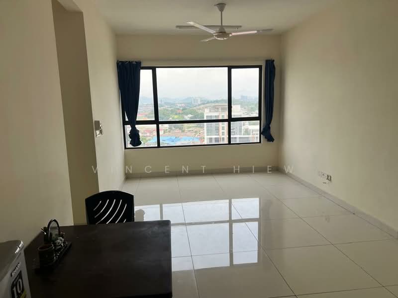 Servis Apartment untuk Disewa di MKH Boulevard - Vincent Hiew - Living Room - PropertyGuru.com.my