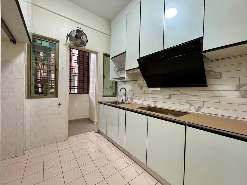 Apartment for Sale at Danga View Apartment - Farid Fahmi - PropertyGuru.com.my