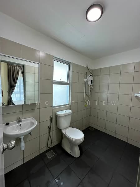 Servis Apartment untuk Disewa di Nexus @ Kajang Station (Tower C) - Vincent Hiew - Bathroom - PropertyGuru.com.my