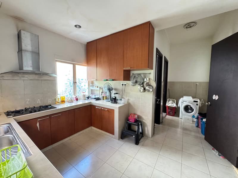 Rumah Banglo untuk Dijual di Setia Eco Park (Setia Alam) - Zarema Kulbuzheva - Kitchen - PropertyGuru.com.my