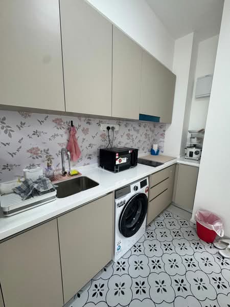 Servis Apartment untuk Disewa di Laurel Residence - Moonhou . - Kitchen - PropertyGuru.com.my