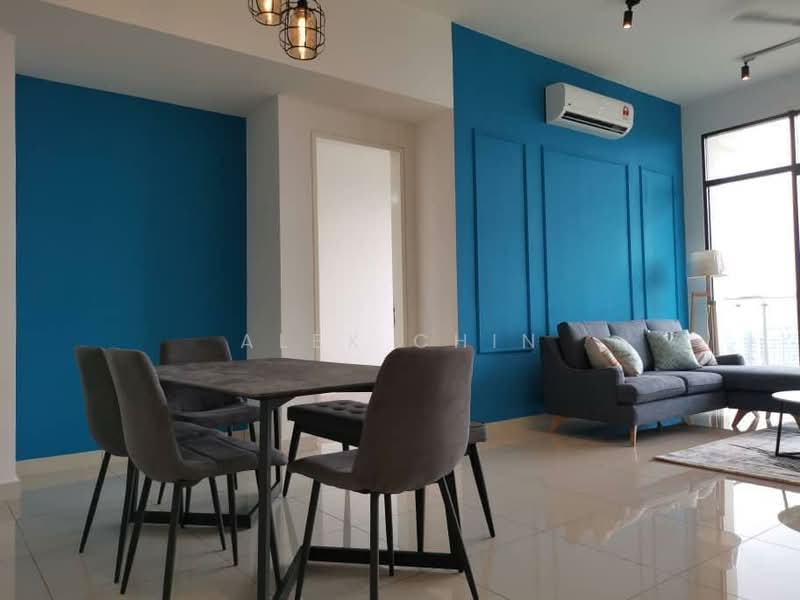 Servis Apartment untuk Dijual di The Park Sky Residence - Alex Chin - Living Room - PropertyGuru.com.my