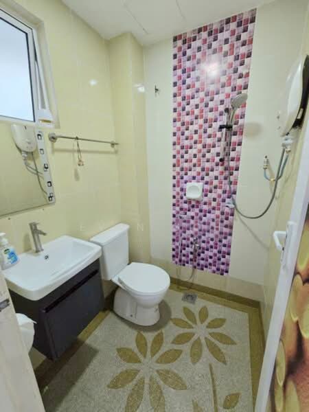 2-storey Terraced House for Sale in TAMAN PUCHONG UTAMA (Puchong) - Evan Goh - Bathroom - PropertyGuru.com.my