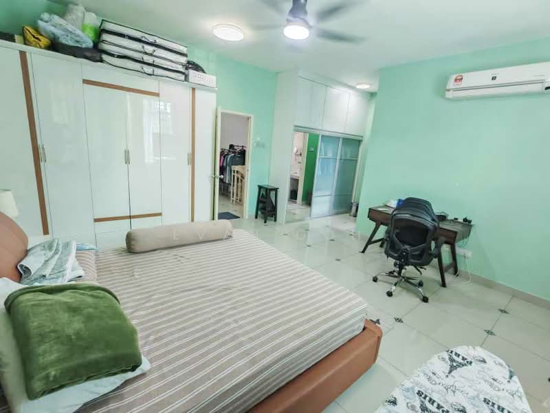 2-storey Terraced House for Sale in TAMAN PUCHONG UTAMA (Puchong) - Evan Goh - Bedroom - PropertyGuru.com.my