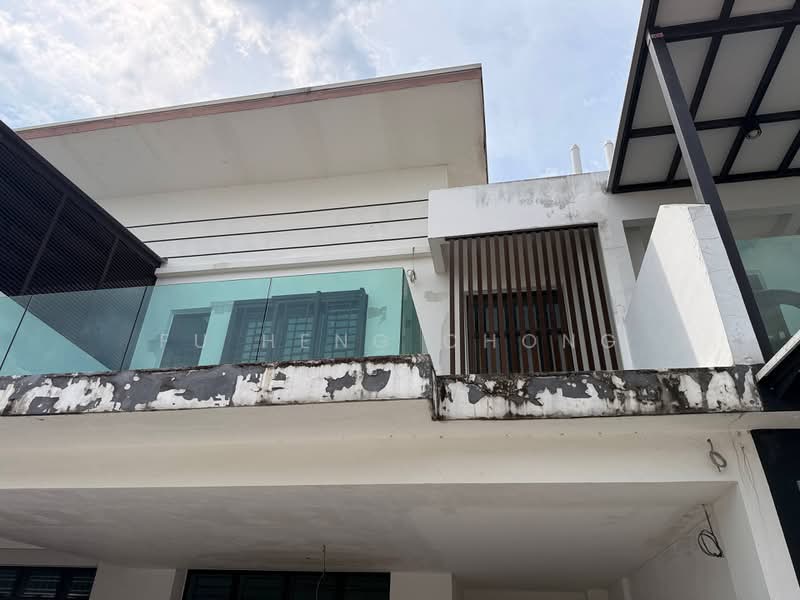 2-storey Terraced House for Sale in Taman Bestari Indah (Ulu Tiram) - Fu Heng Chong - Exterior - PropertyGuru.com.my