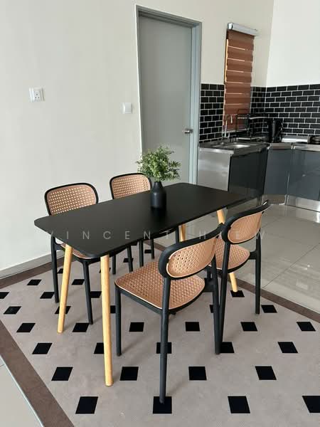 Servis Apartment untuk Disewa di Nexus @ Kajang Station (Tower C) - Vincent Hiew - Dining Room - PropertyGuru.com.my