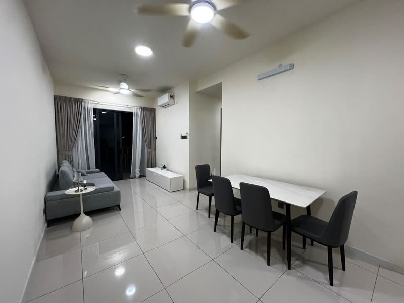 Kediaman Servis untuk Disewa di The Era @ Duta North - Sam Hoo - Living Room - PropertyGuru.com.my
