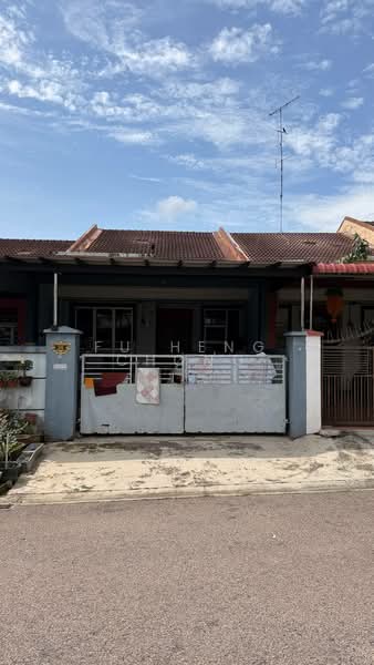 Rumah Teres 1 Tingkat untuk Dijual di Taman Bestari Indah (Ulu Tiram) - Fu Heng Chong - Exterior - PropertyGuru.com.my