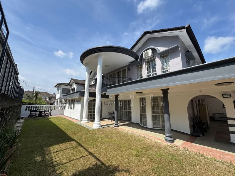 Semi-Detached House for Sale in Seksyen 9 (Shah Alam) - Nahathir Shahabudin - Exterior - PropertyGuru.com.my