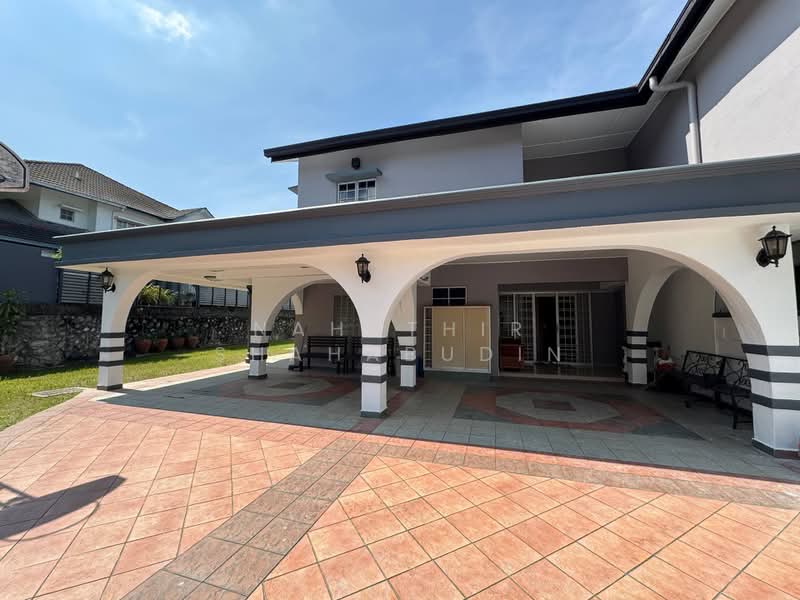 Semi-Detached House for Sale in Seksyen 9 (Shah Alam) - Nahathir Shahabudin - Exterior - PropertyGuru.com.my