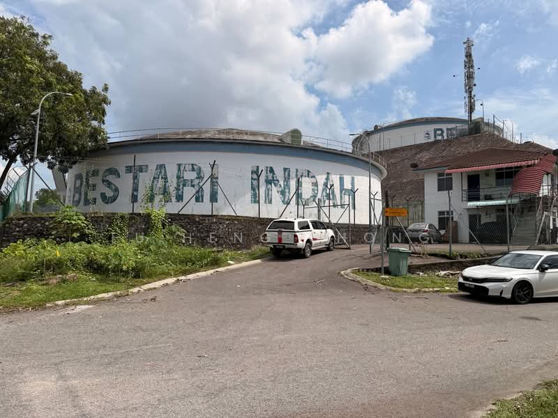 Rumah Teres 1 Tingkat untuk Dijual di Taman Bestari Indah (Ulu Tiram) - Fu Heng Chong - Exterior - PropertyGuru.com.my